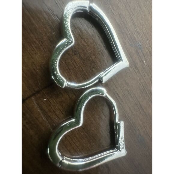 925 Sterling Silver Heart Shaped Hoop Earrings - Picture 2 of 3